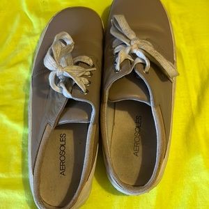 Tear slip on shoes very comfortable